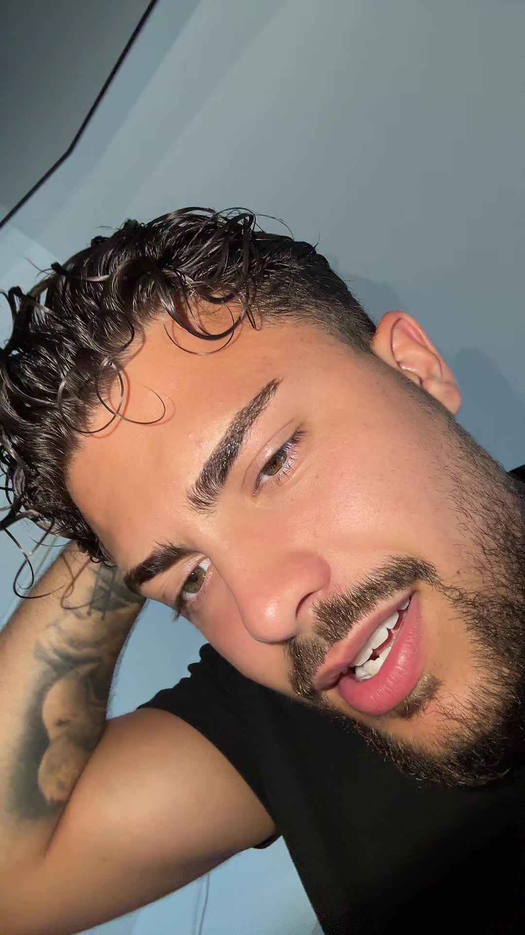 @sammy_oez