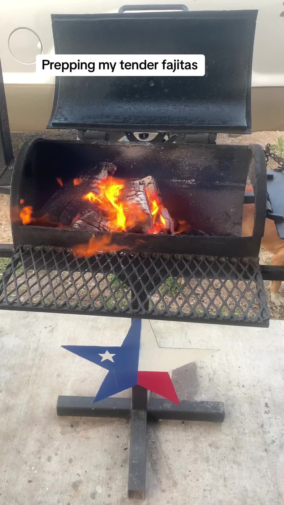 @Outdoor Grilling 956