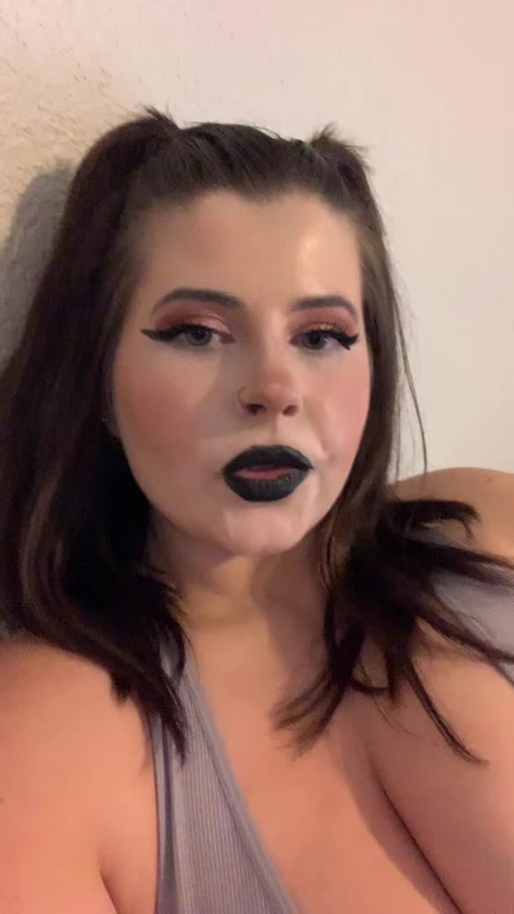 @Skylynn Rae