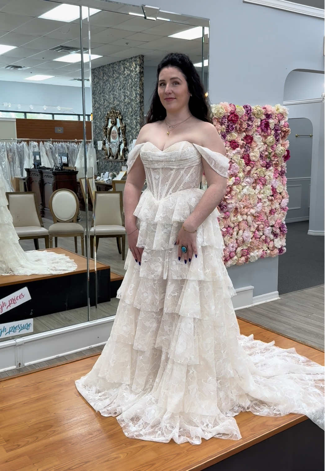@Debra&rsquo;s Bridal Shop