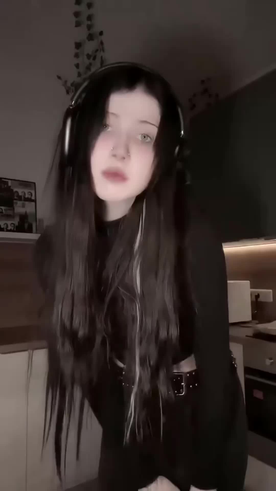 @elliecroix3954022