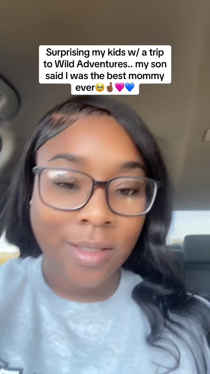 @Kiki T