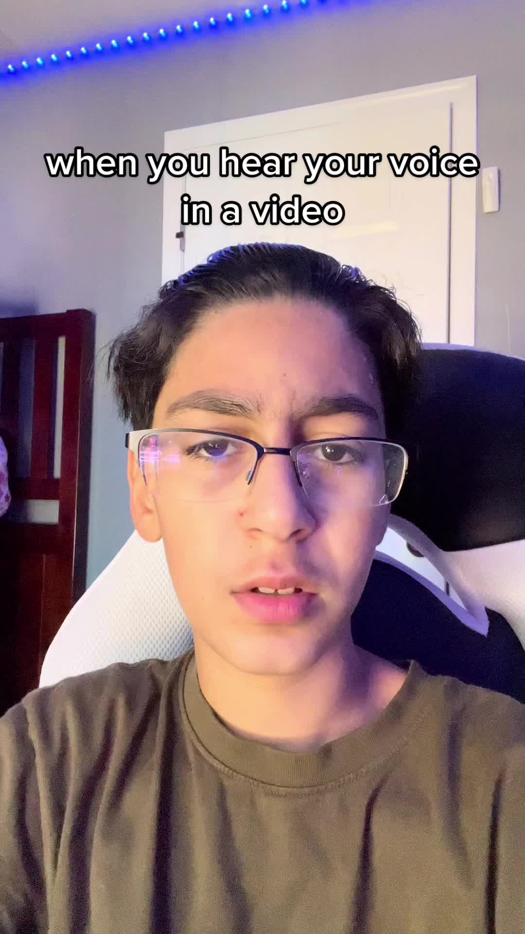 @backwithali
