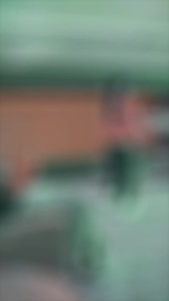 @<33
