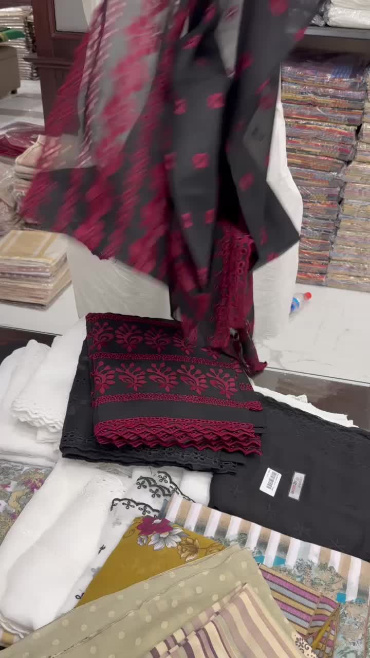 @Najeeb pashmina shawl centre