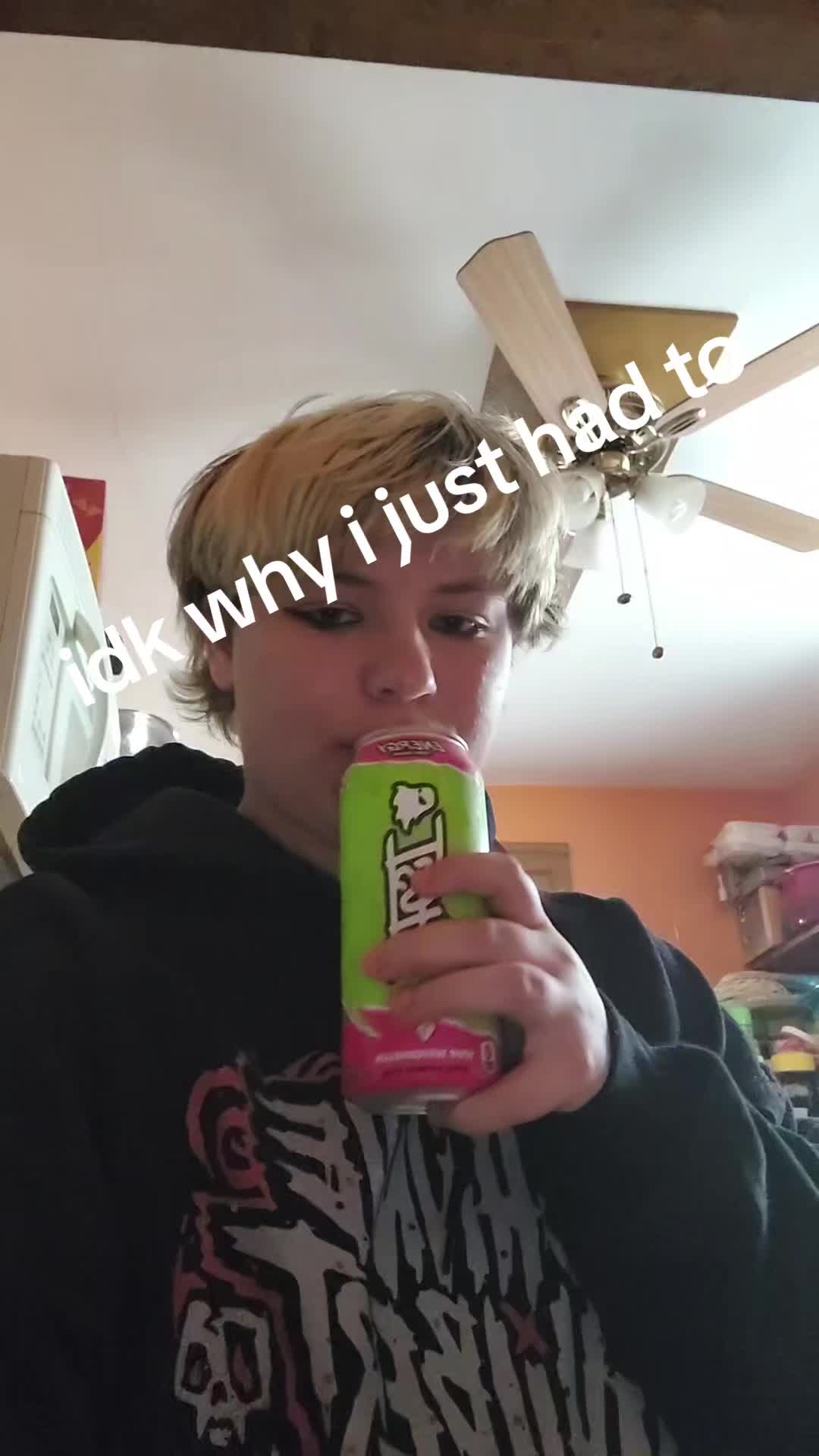@the.emo.it.gurl