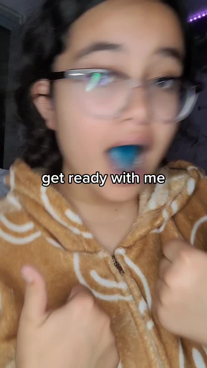 @🦋