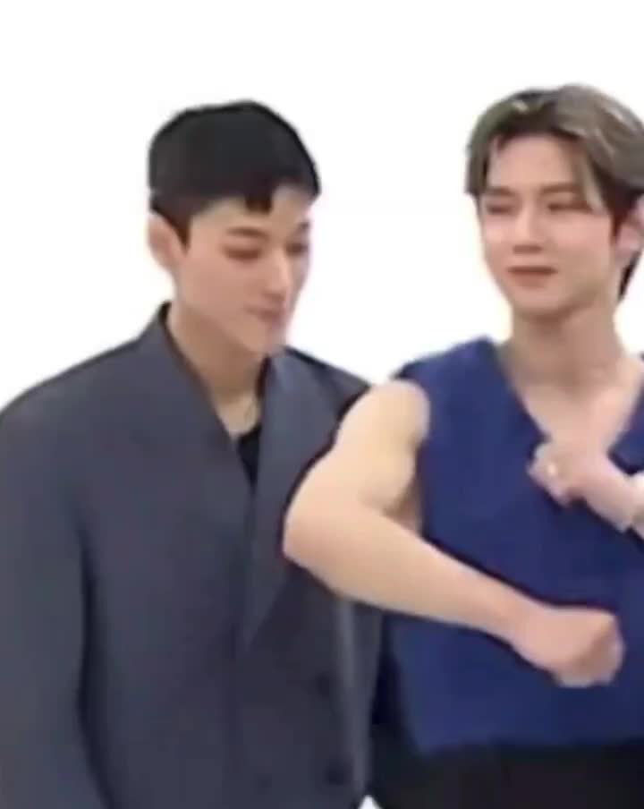 @lightiny1117