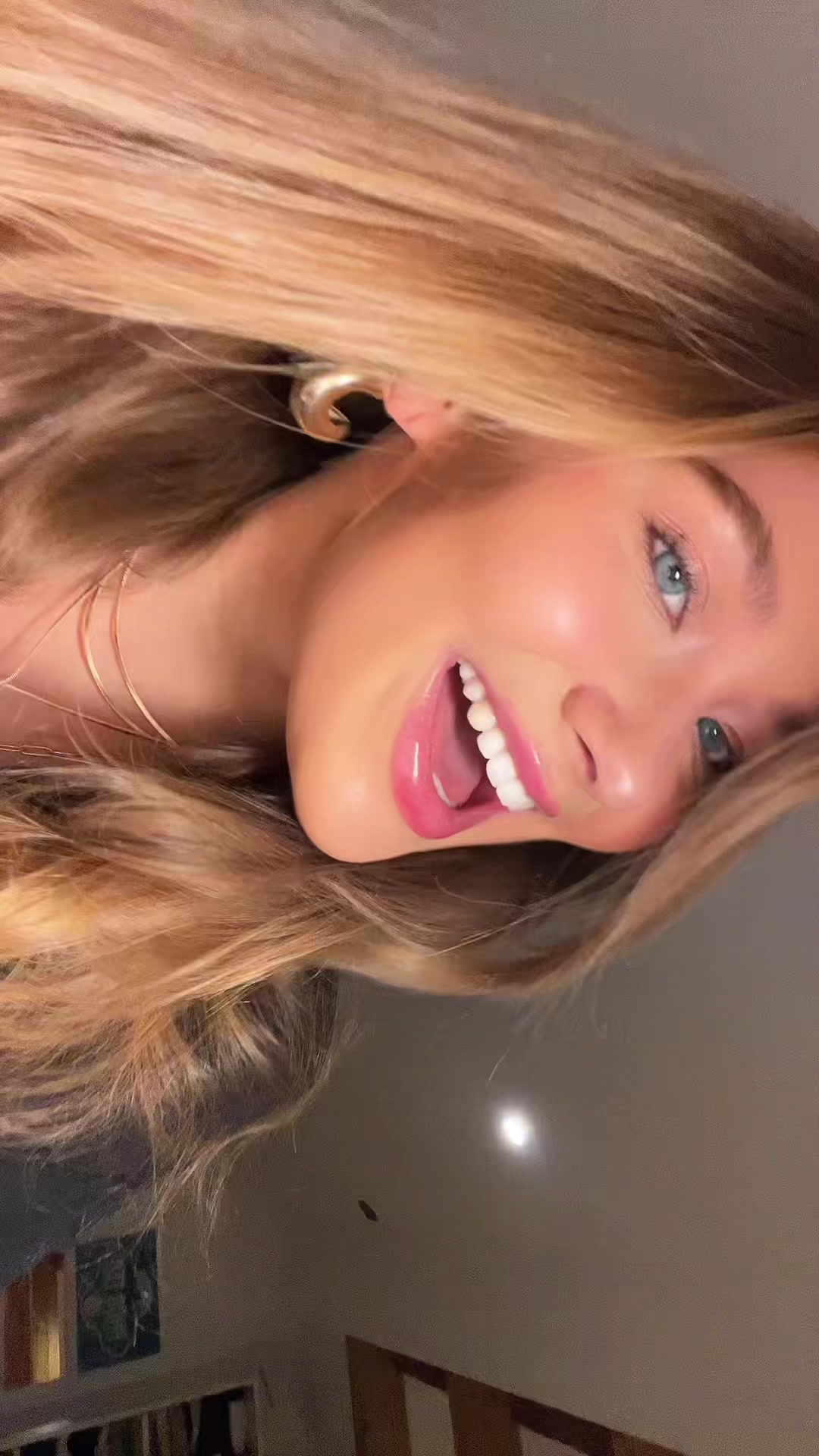 @EMILIE VIKTORIA