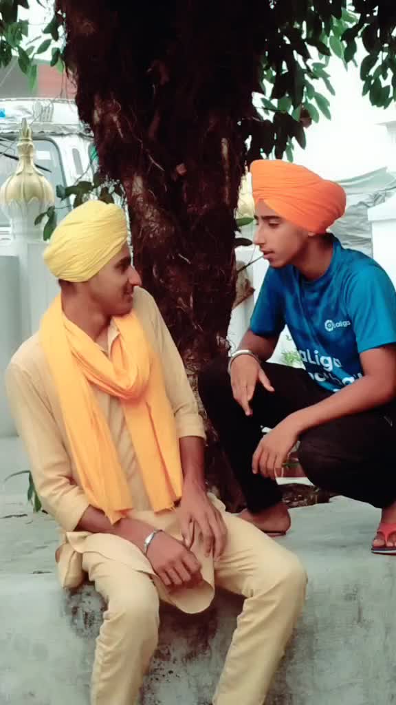 @SaRaNjEeT_sInGh