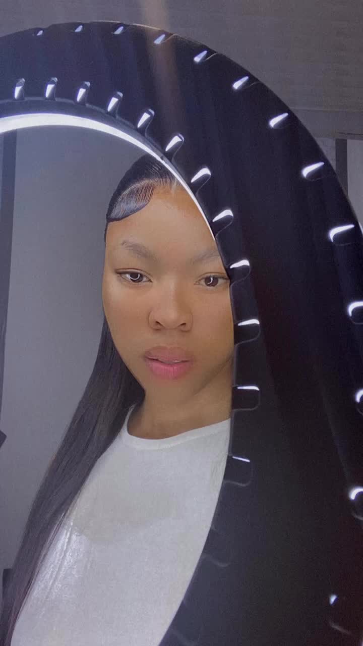 @Ntombi_M