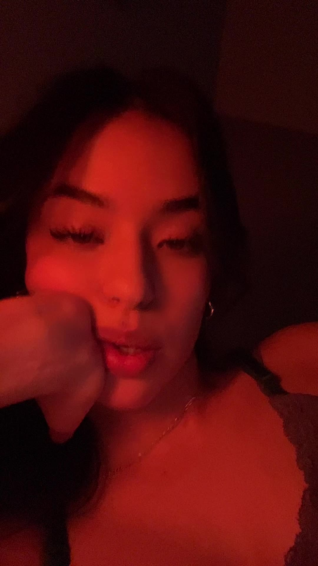 @celesteee