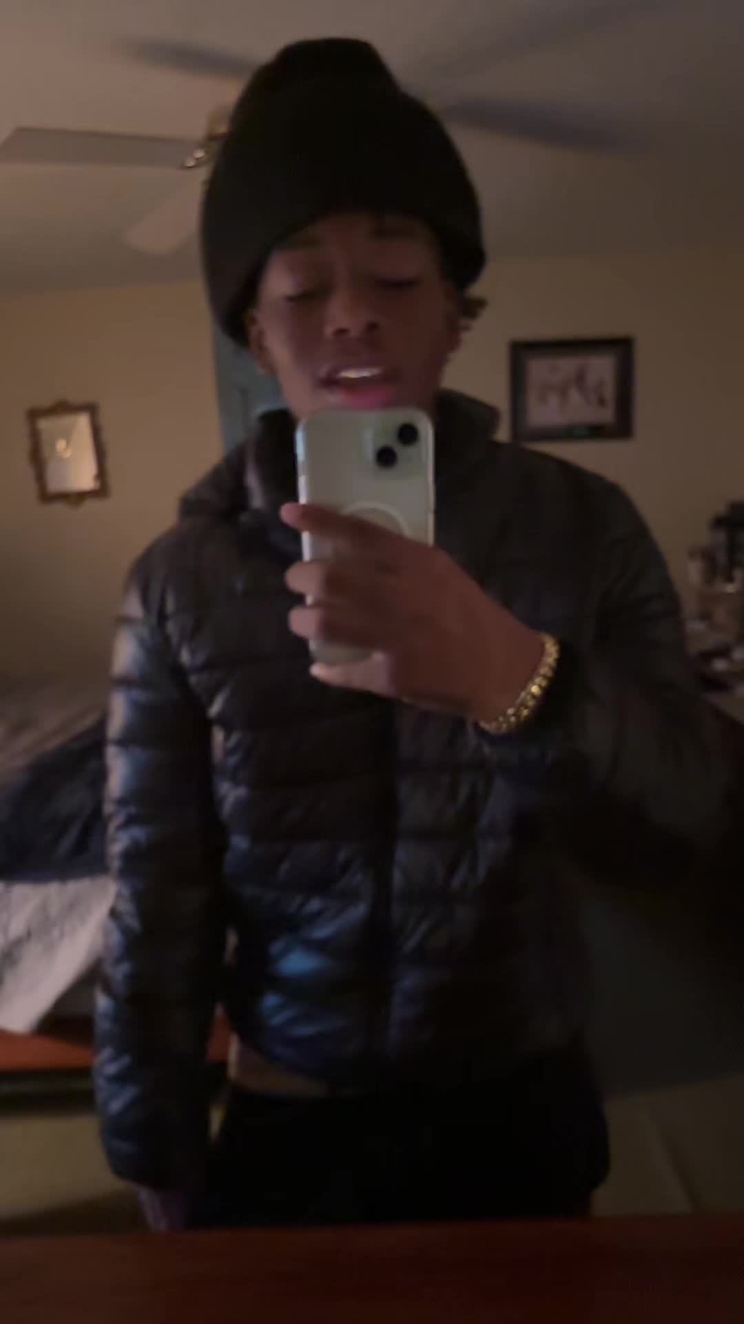 @Aco