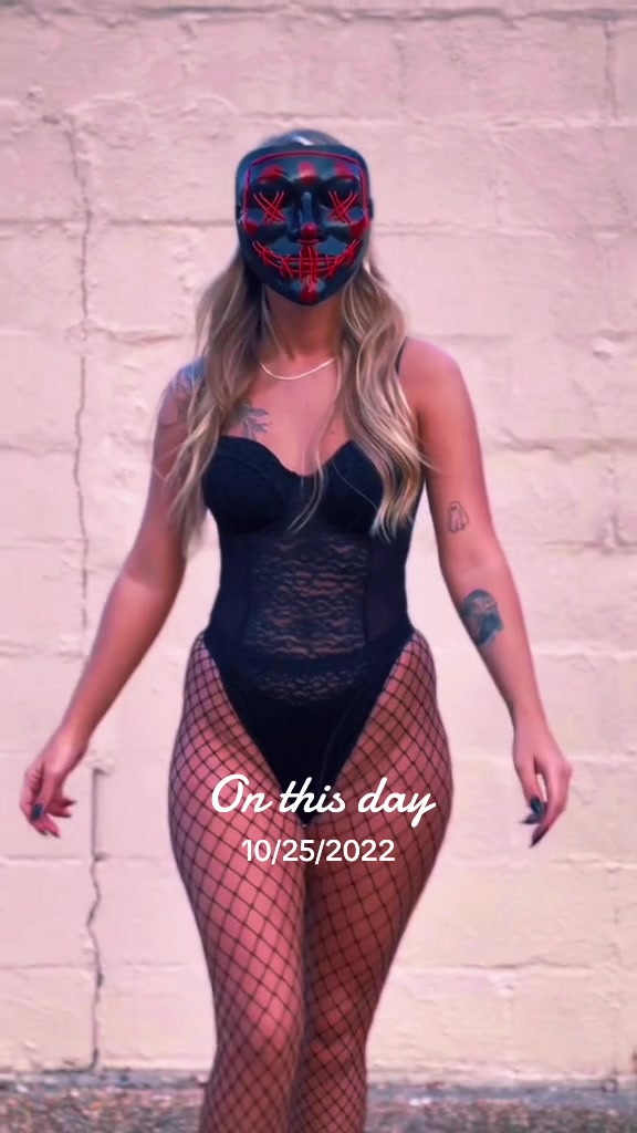 @Whitneyycelestee