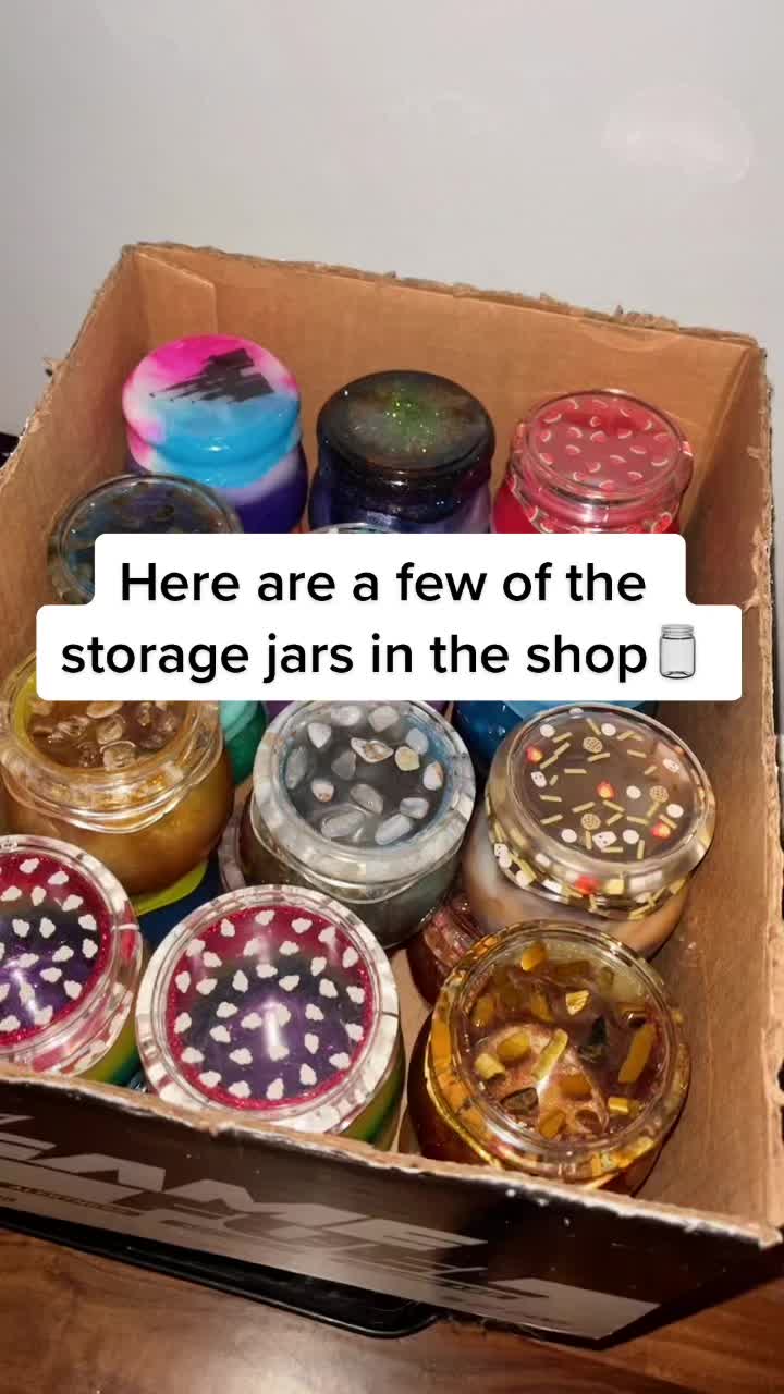 @ManicKatCrafts