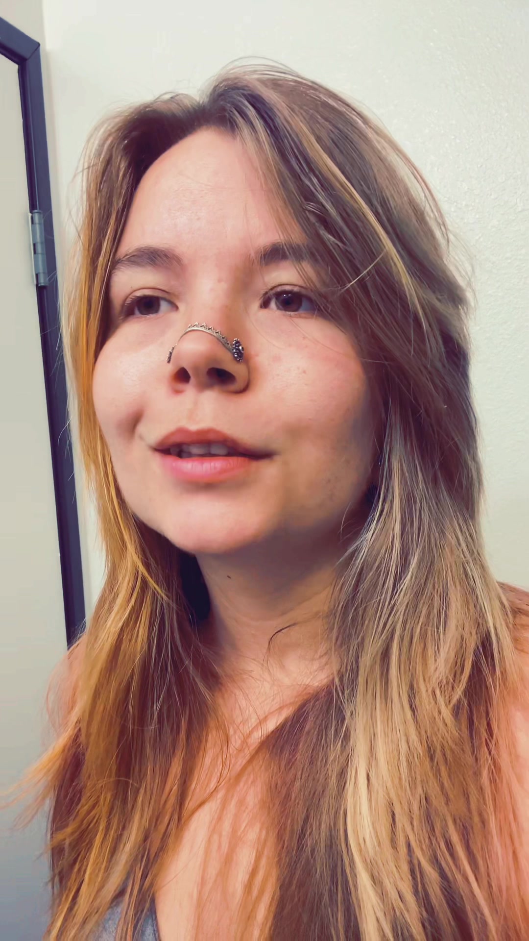 @Lillith_fox