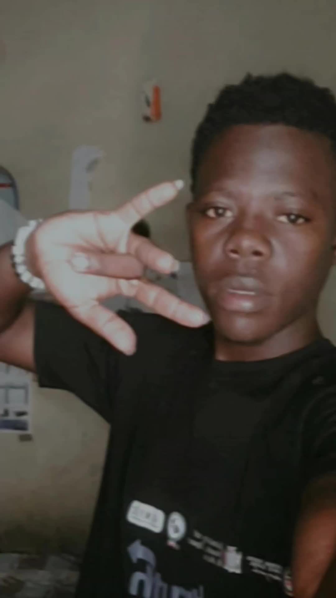 @user52564200043