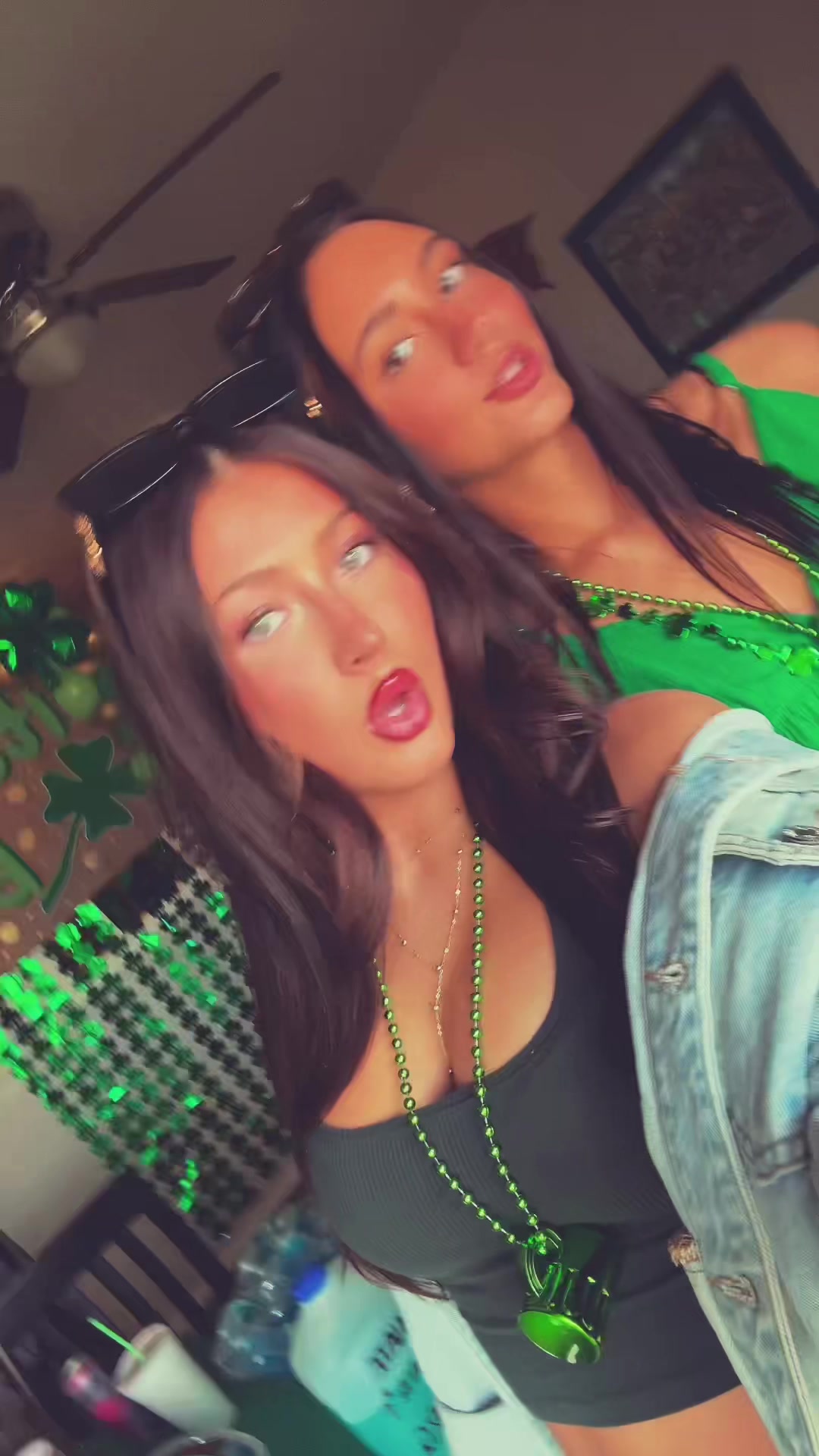 @ellacarrollll