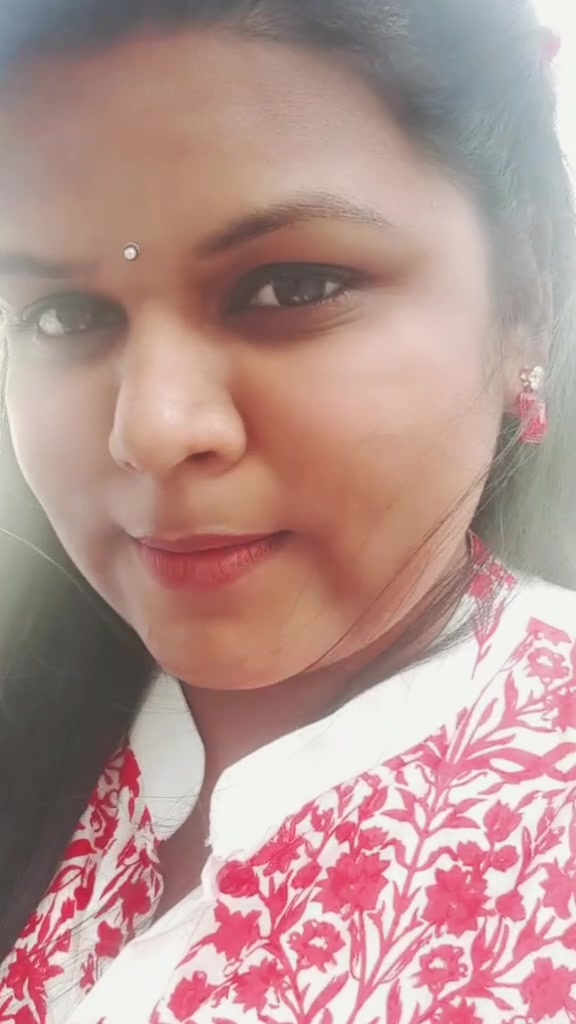 @👸