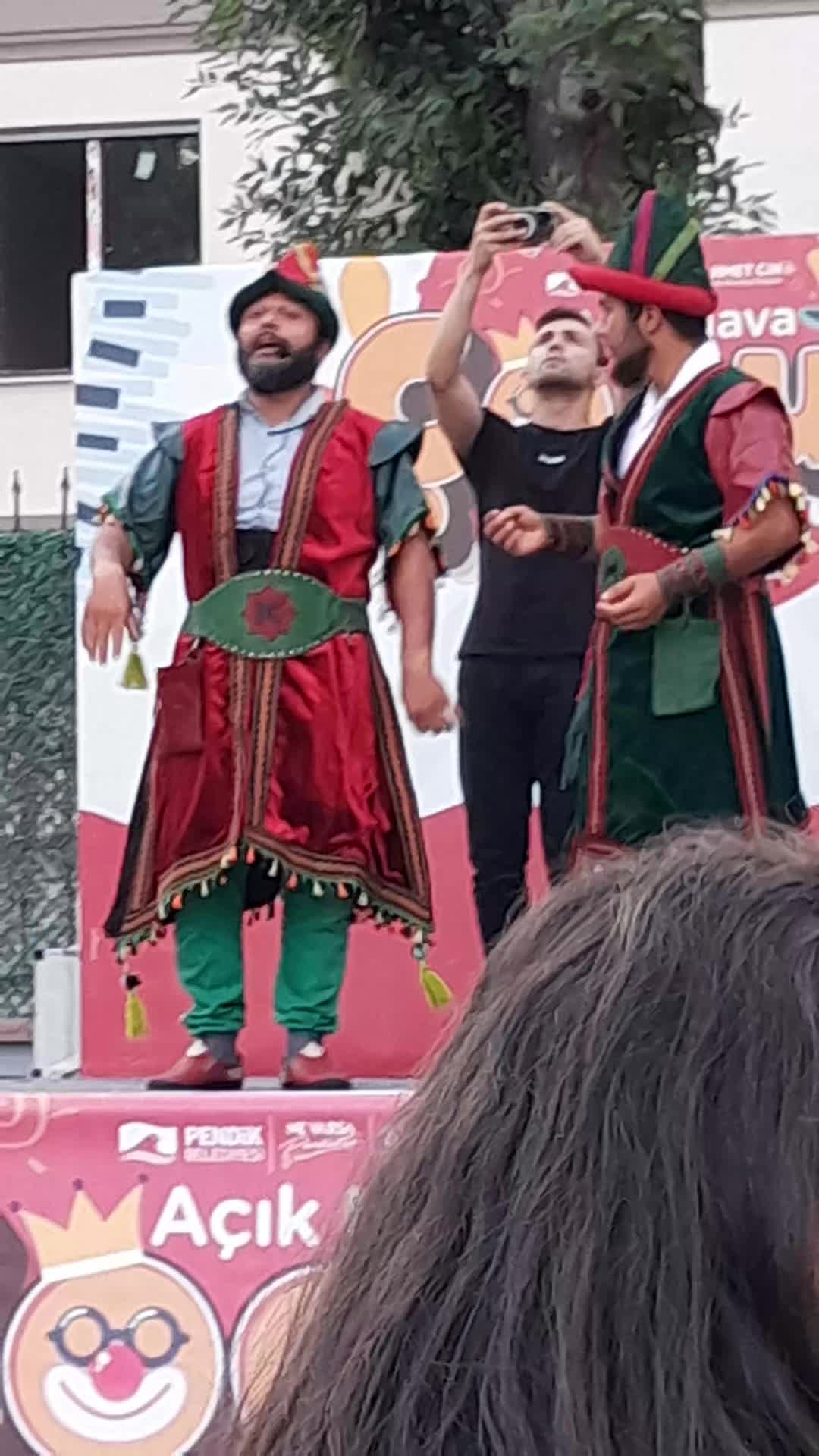 @Şenşakrak