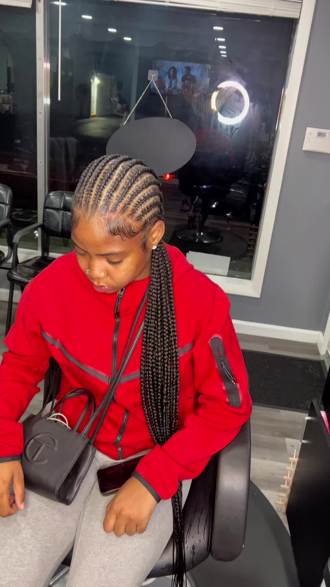 @HairByEssy