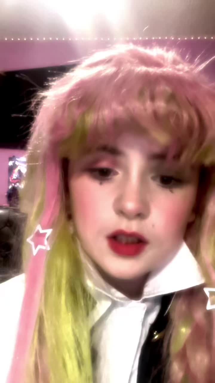 @cosplayer