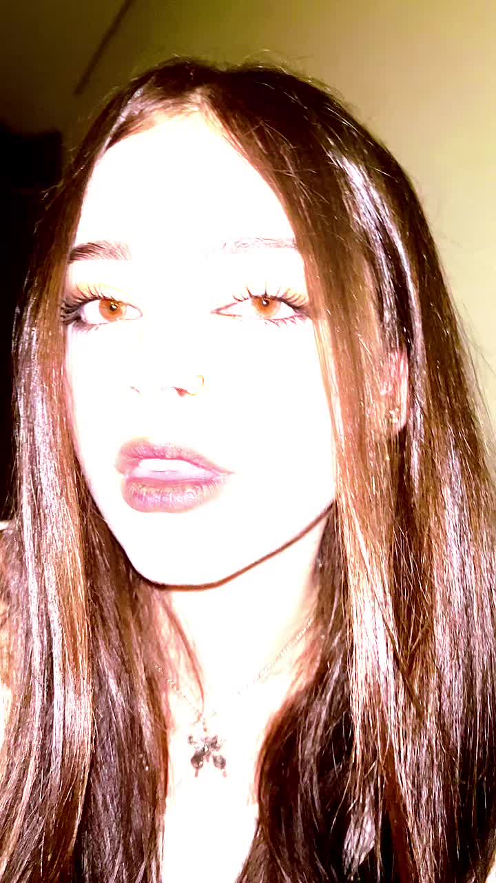 @❀ ✩ Alex .&middot;:*&uml;༺