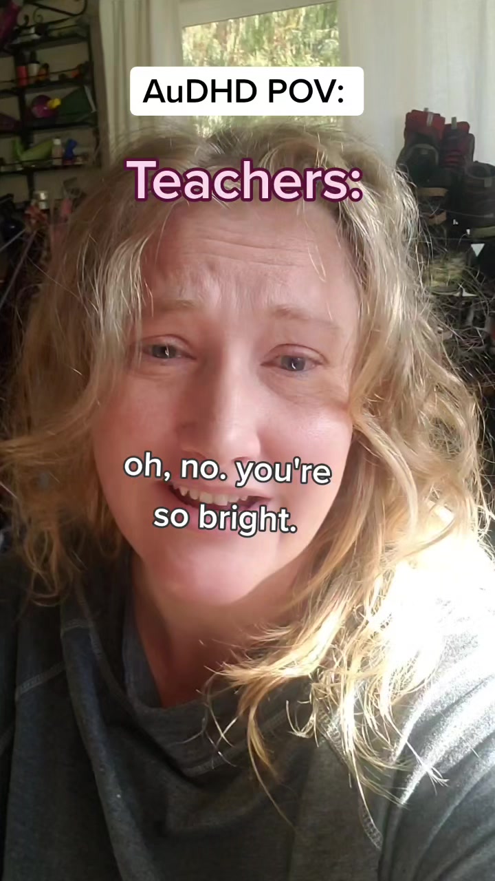 @Strawberriesandbooks