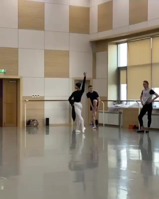 @boysintights