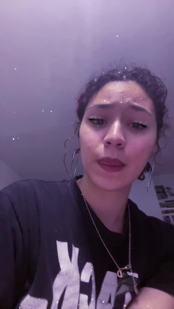 @⁷