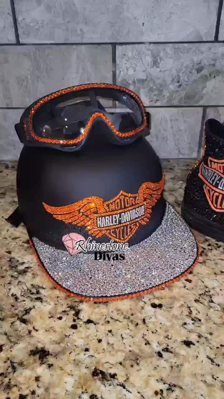 @Rhinestonedivas
