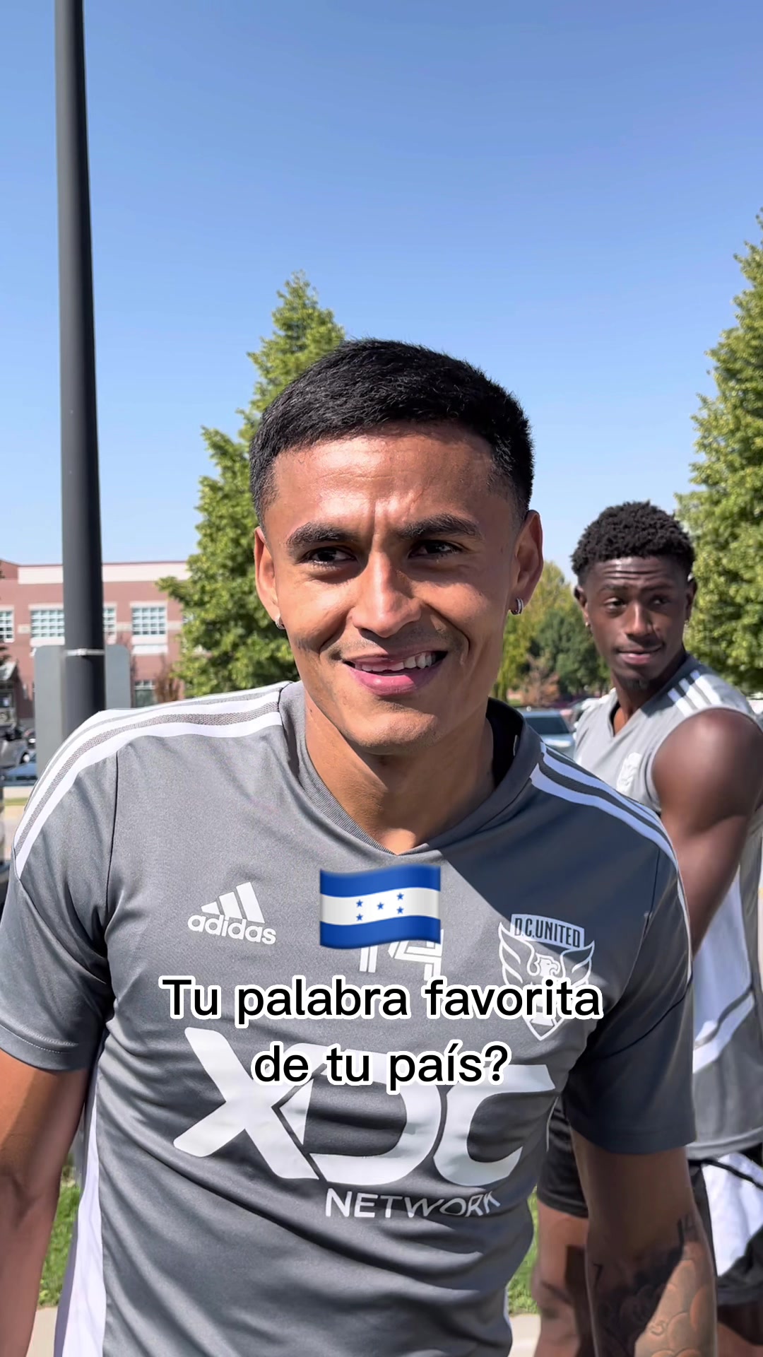@Claudia Pag&aacute;n