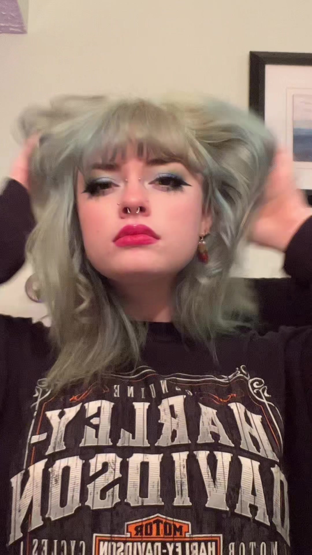 @bugs.on.saturn