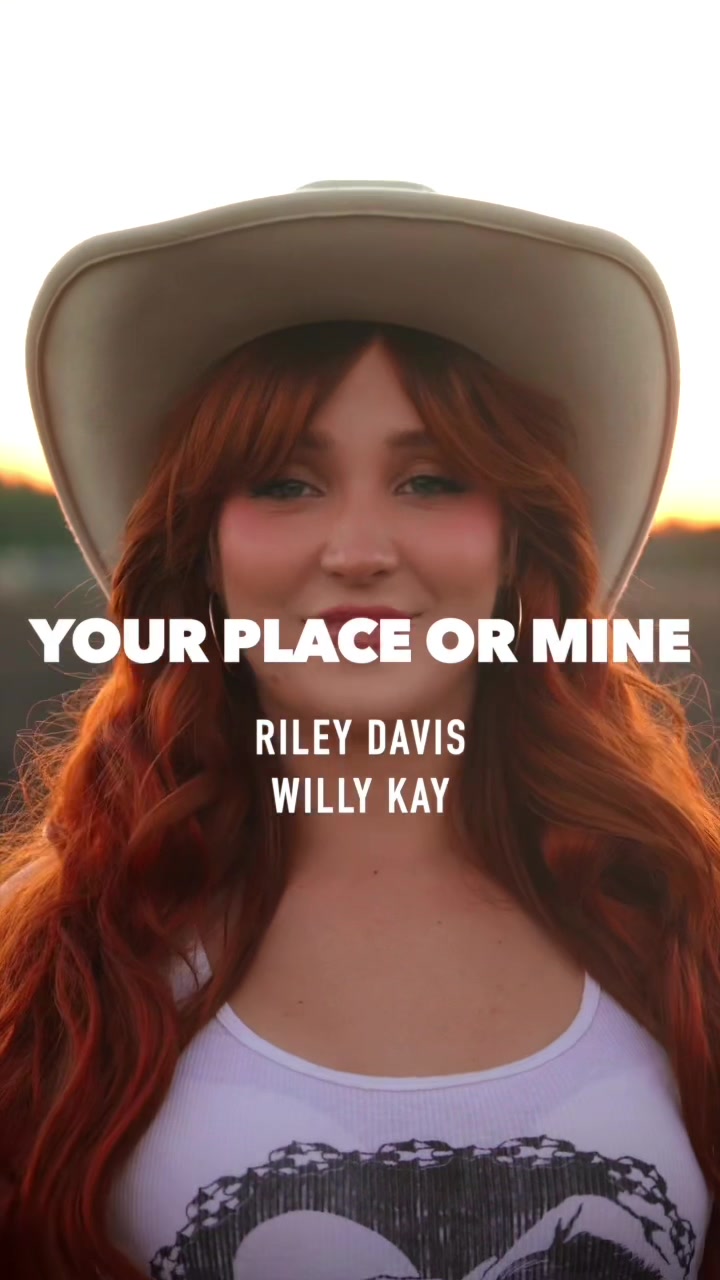 @RILEY ELIZ
