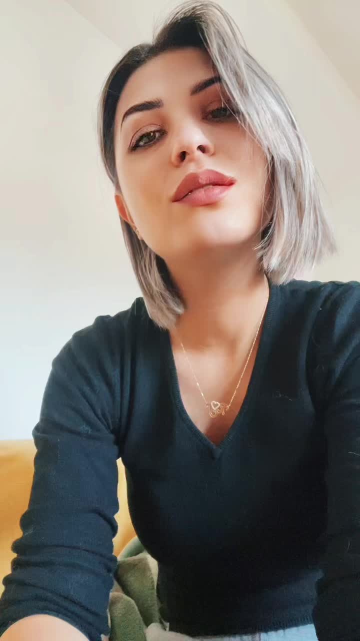 @Roxana Budaca