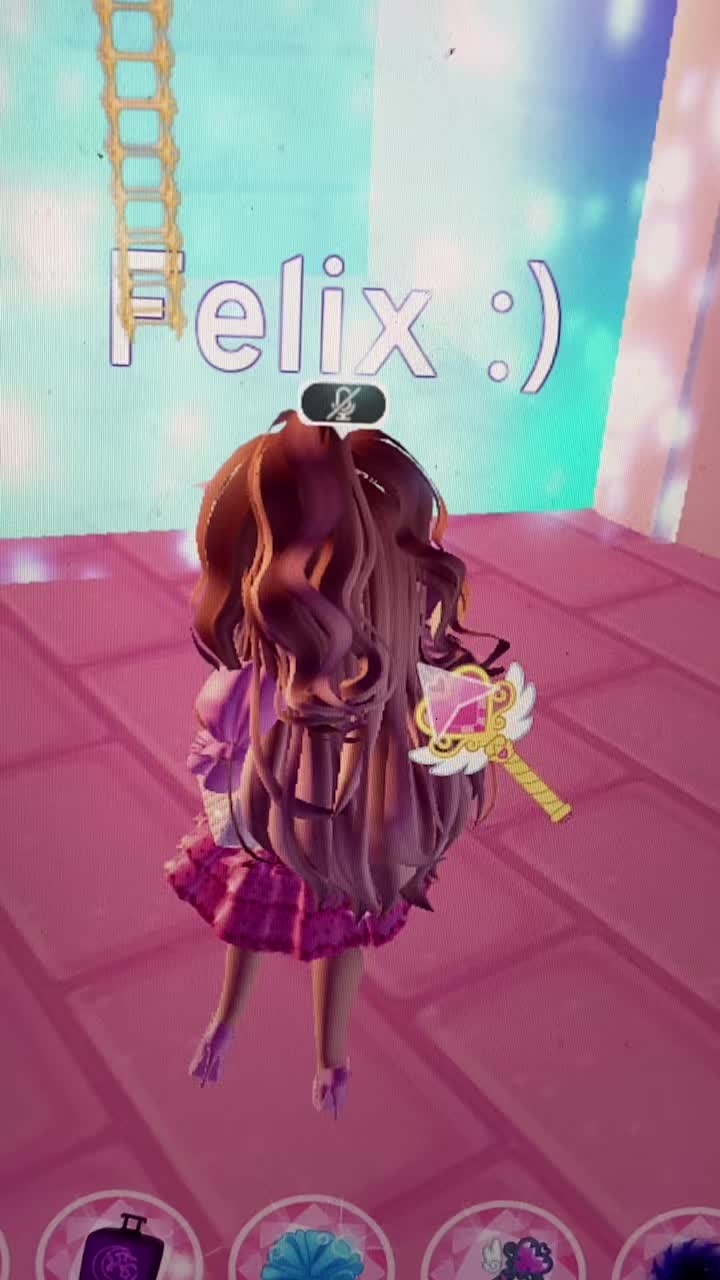 @Felix (he/him)