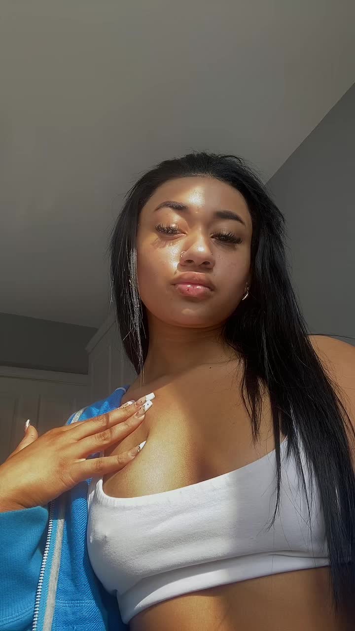 @Frances_nasibi_