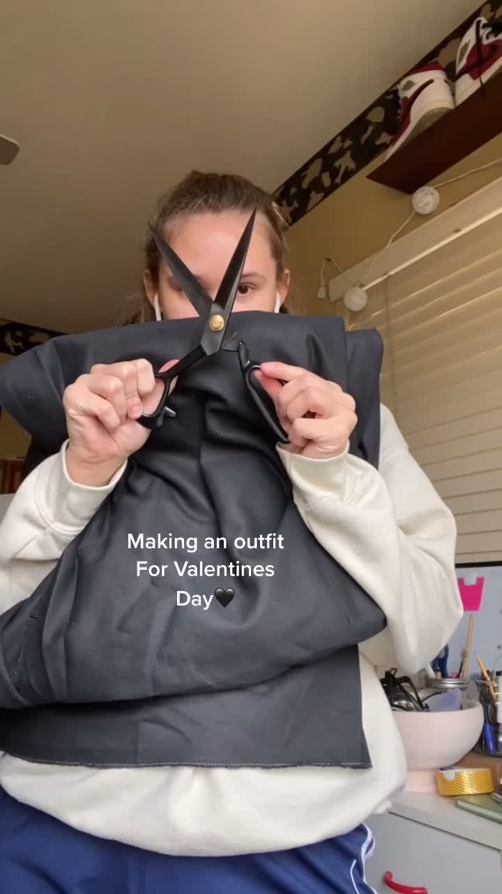 @Claudee