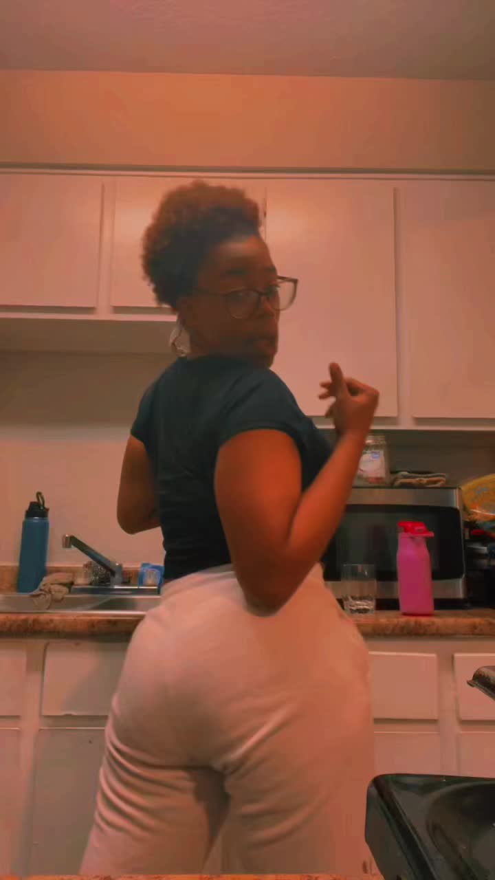 @BlakkBaeBee🫶🏽🩷