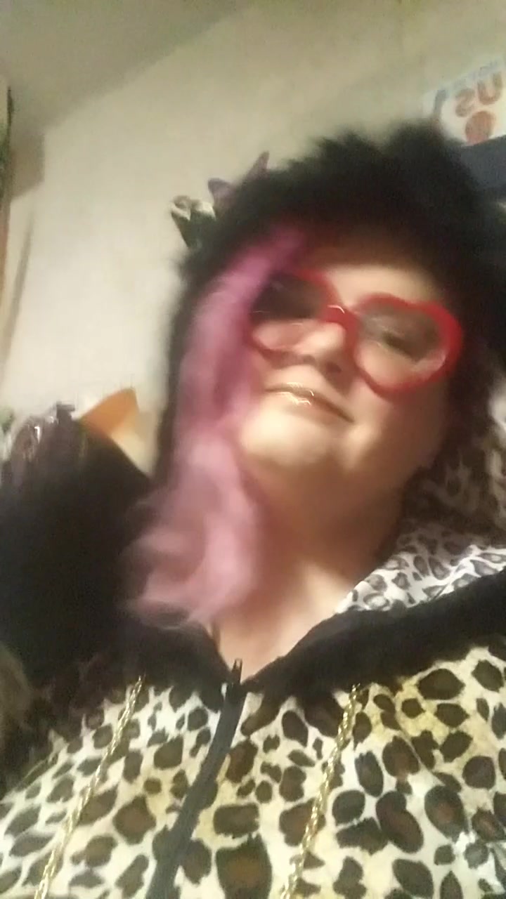 @MsKnotty Perv