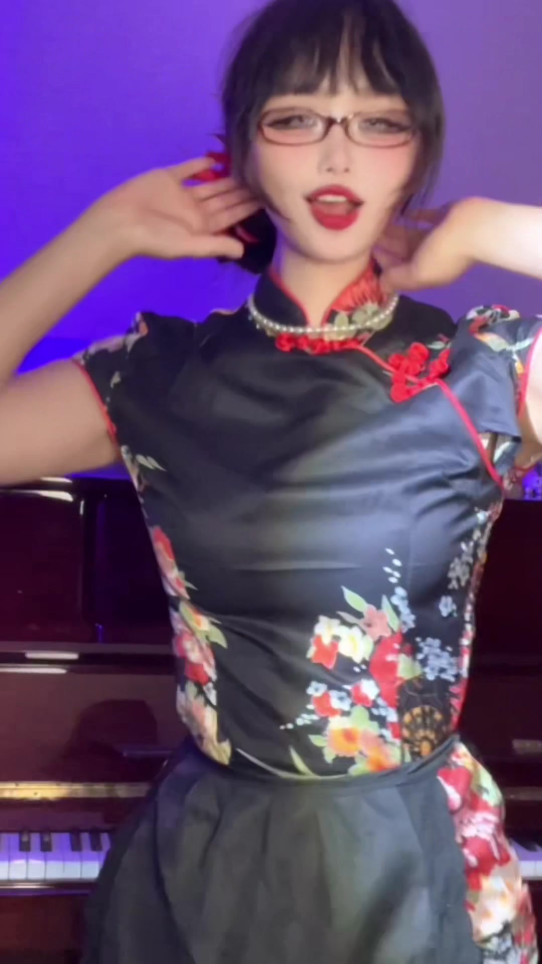@In&egrave;s🐰🦄