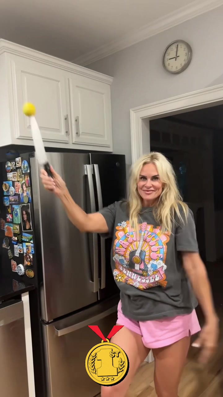 @DeepThoughtsByBlondie