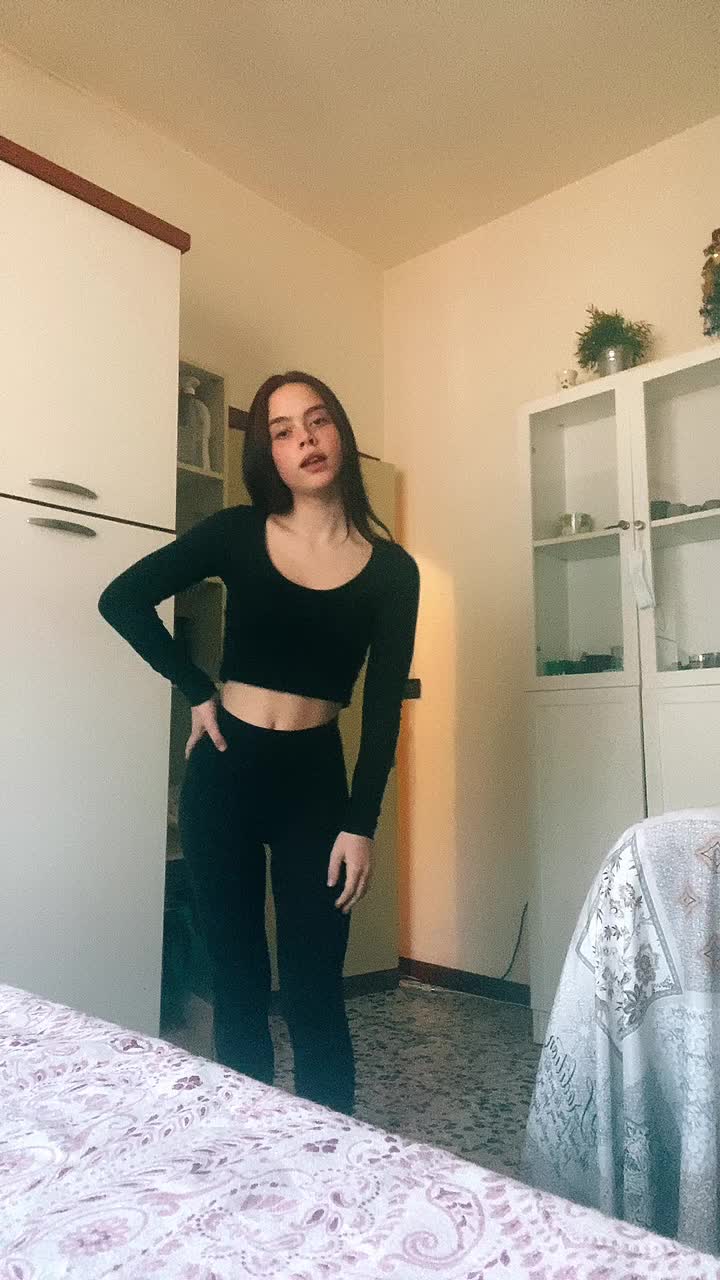 @Zaira. bergo