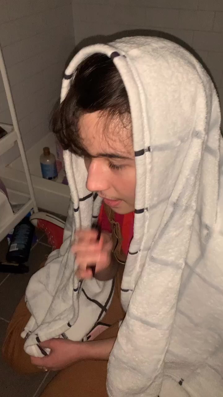 @RatRoomies