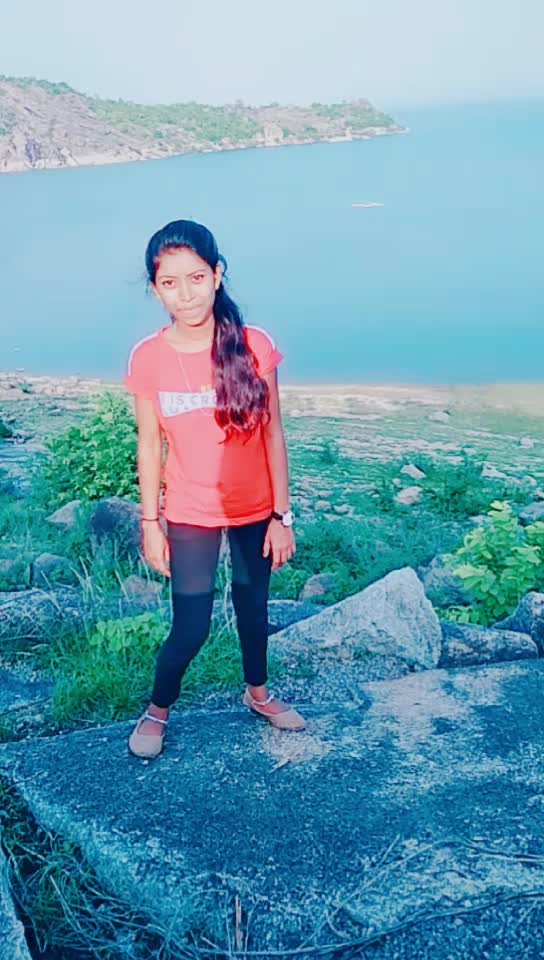 @moni markam