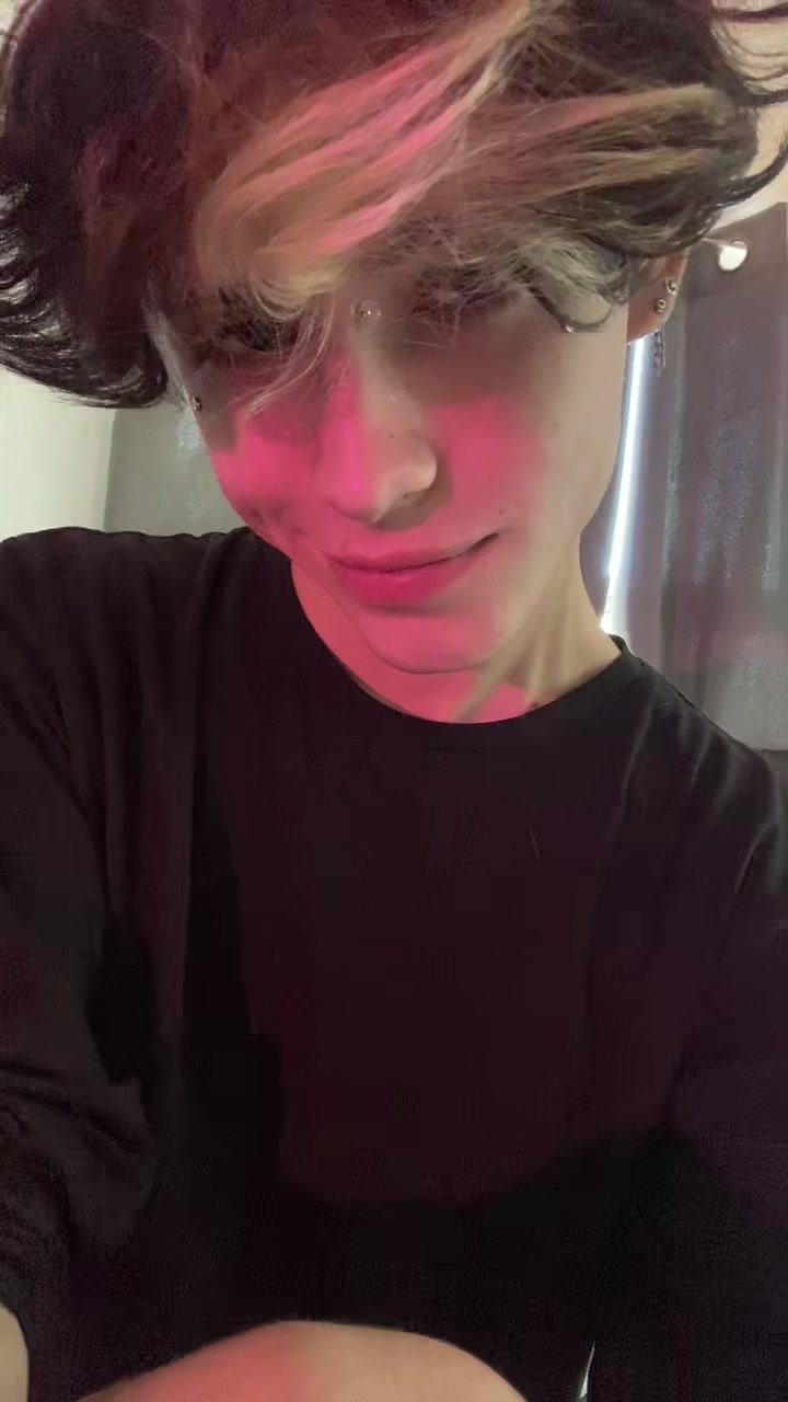 @P </3