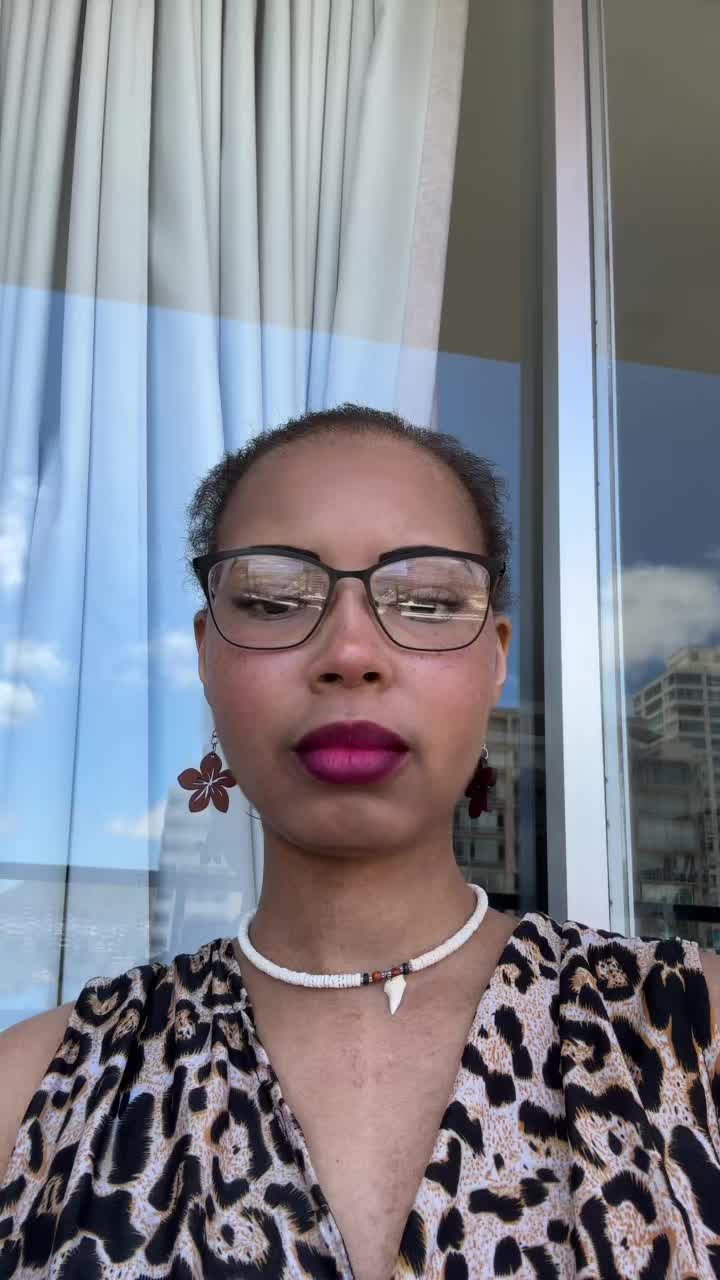 @Tiarapress