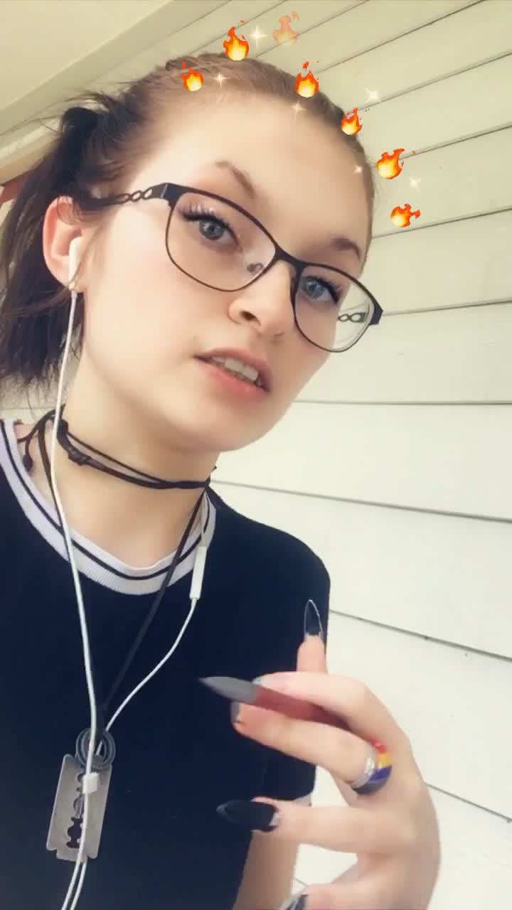 @CourtneySLaughter