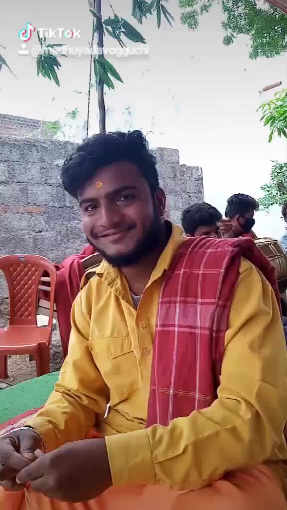 @Madhu Yadav Oggu Chi