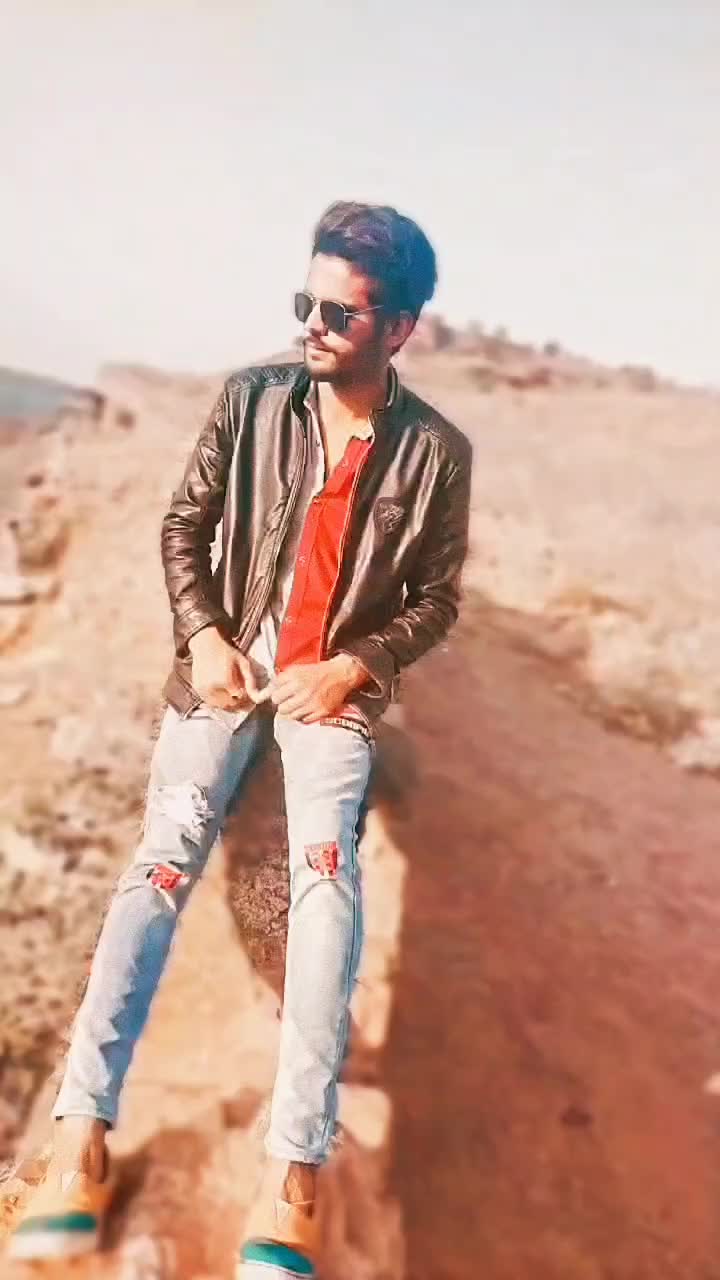 @Mr Shahrukh .13